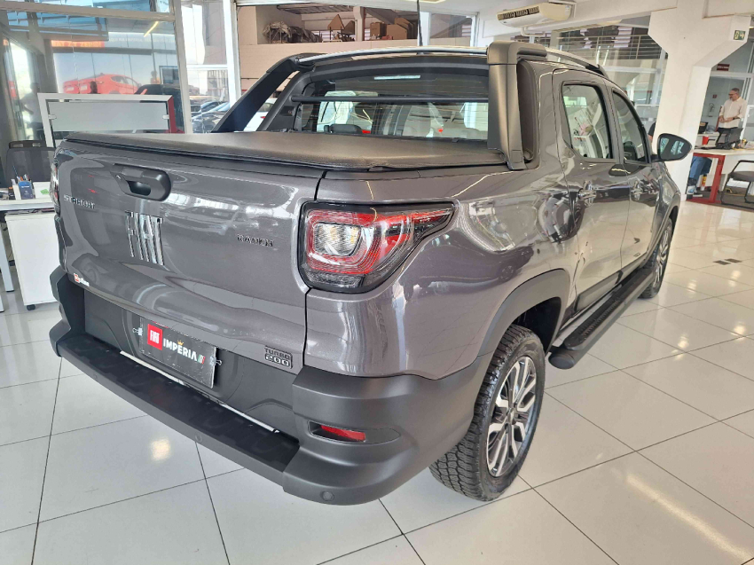 fiat strada 1.0 turbo 200 flex ranch cd cvt 4p automatico 2025 fiat strada 1.0 turbo 200 flex ranch cd cvt 4p automatico 2025
