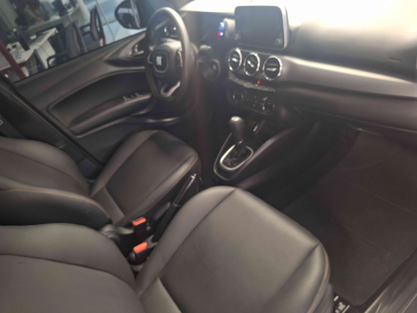 fiat argo 1.3 firefly flex trekking cvt 4p automatico 2024 fiat argo 1.3 firefly flex trekking cvt 4p automatico 2024