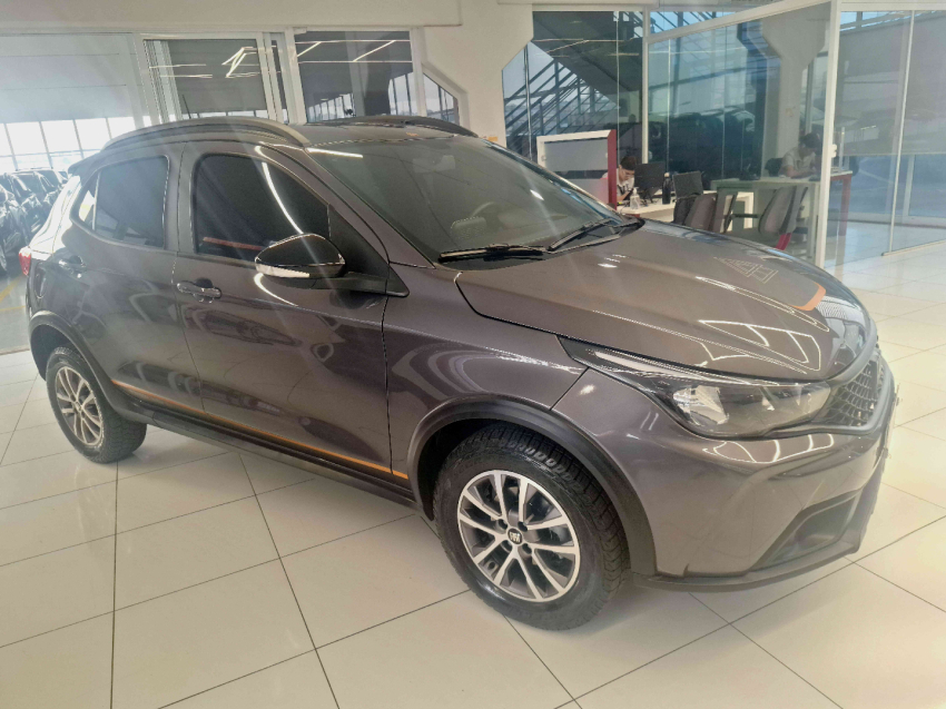 fiat argo 1.3 firefly flex trekking cvt 4p automatico 2024 fiat argo 1.3 firefly flex trekking cvt 4p automatico 2024