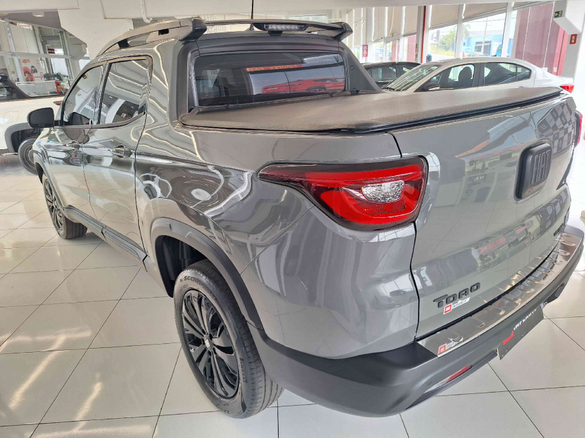fiat toro 1.3 turbo 270 flex volcano at6 4p automatico 2024 fiat toro 1.3 turbo 270 flex volcano at6 4p automatico 2024