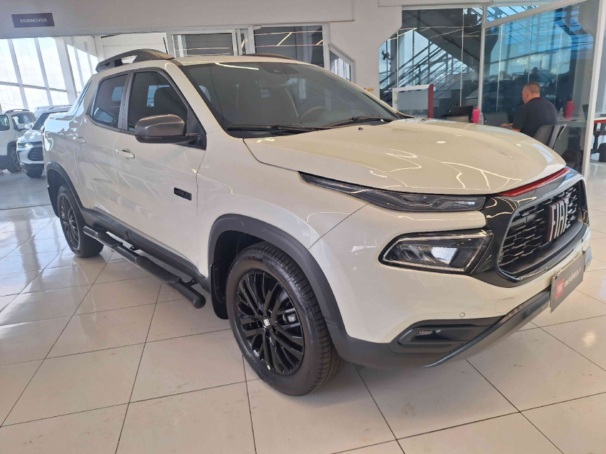 fiat toro 1.3 turbo 270 flex ultra at6 4p automatico 2025 fiat toro 1.3 turbo 270 flex ultra at6 4p automatico 2025