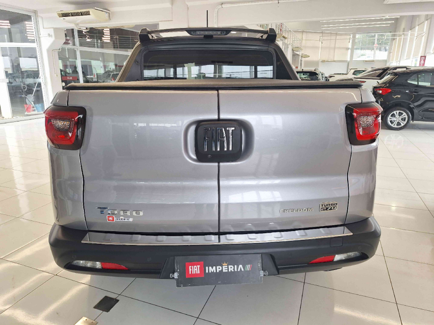 fiat toro 1.3 turbo 270 flex freedom at6 4p automatico 2023 fiat toro 1.3 turbo 270 flex freedom at6 4p automatico 2023