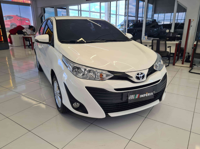 toyota yaris 1.5 16v flex sedan xl multidrive 4p automatico 2019