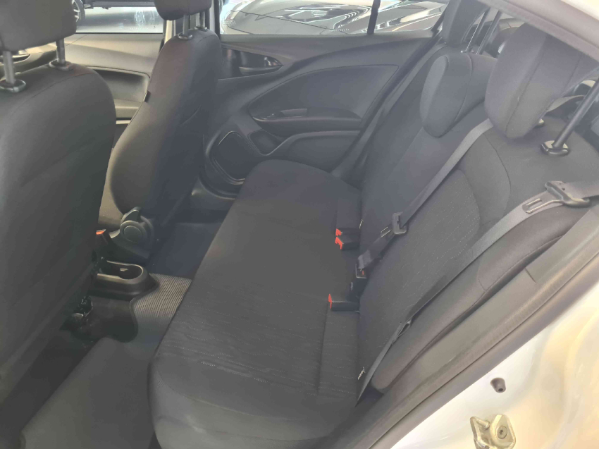 fiat cronos 1.3 firefly flex drive cvt 4p automatico 20237