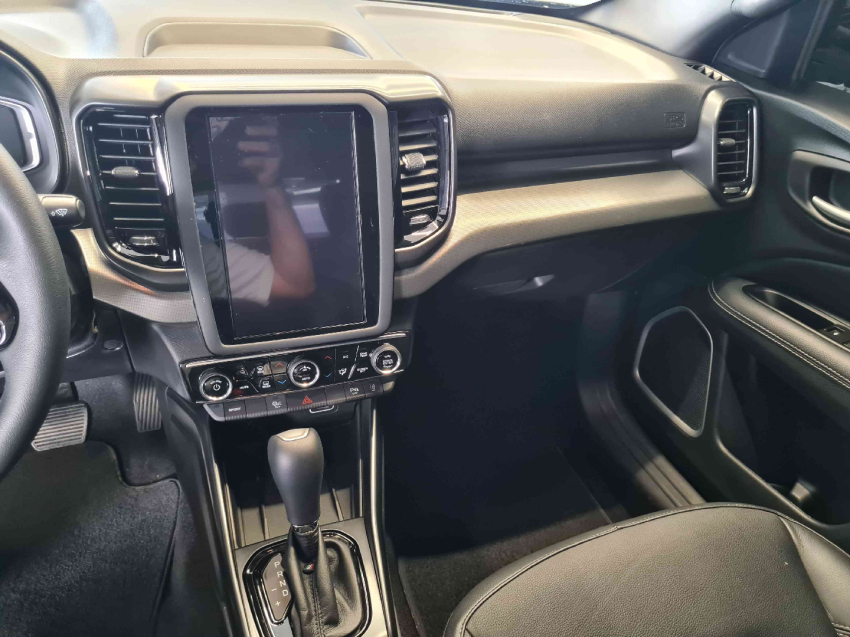 fiat toro 1.3 turbo 270 flex volcano at6 4p automatico 202510