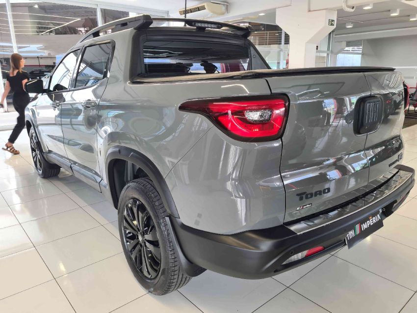 fiat toro 1.3 turbo 270 flex volcano at6 4p automatico 20254