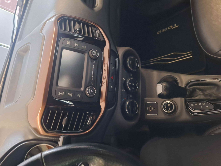 fiat toro 2.0 16v turbo diesel volcano 4wd at9 4p automatico 201910