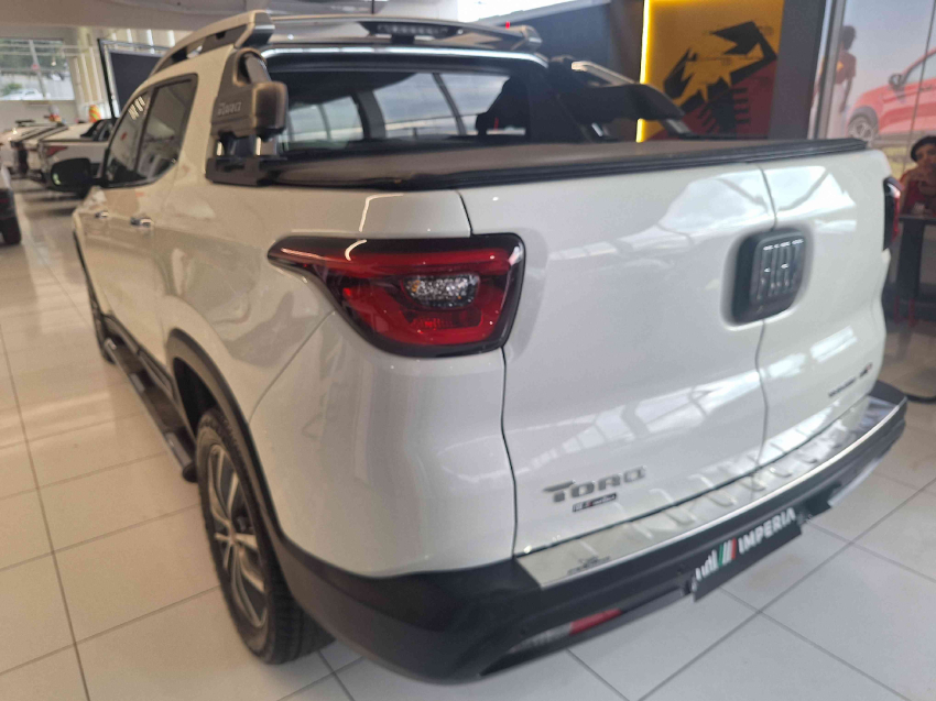 fiat toro 2.0 16v turbo diesel volcano 4wd at9 4p automatico 20193