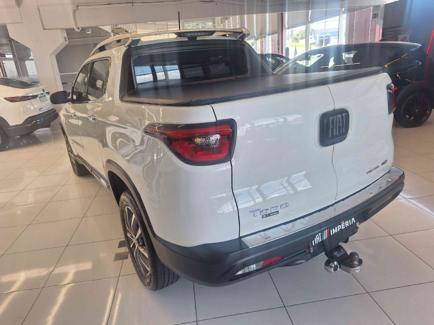 fiat toro 2.0 16v turbo diesel volcano 4wd at9 4p automatico 20193