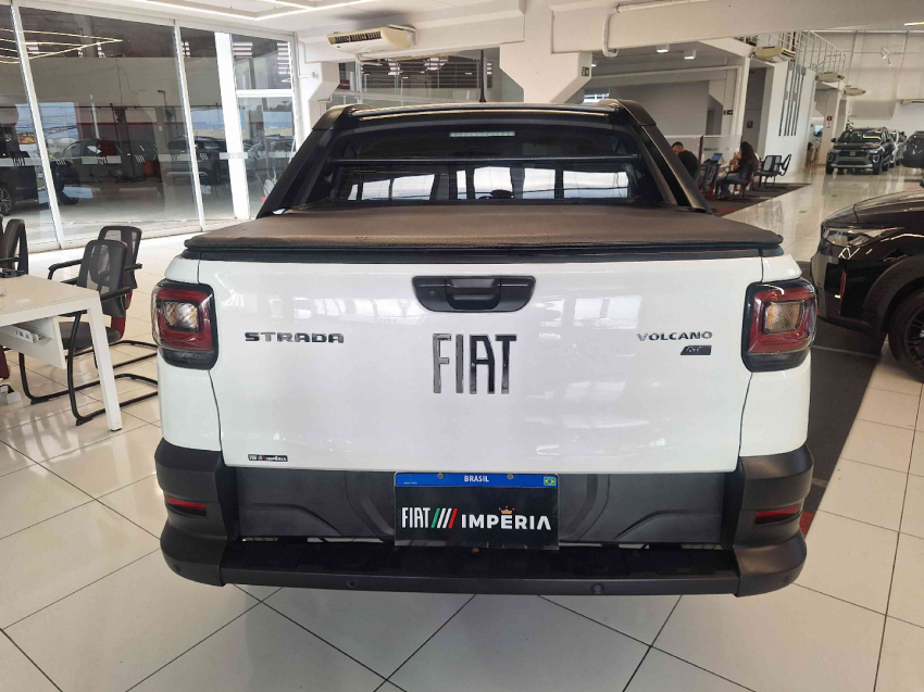 fiat strada 1.3 firefly flex volcano cd cvt 4p automatico 20235