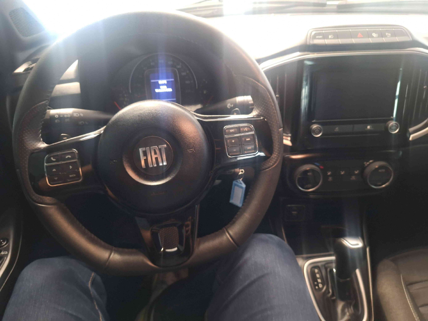 fiat strada 1.3 firefly flex volcano cd cvt 4p automatico 20239