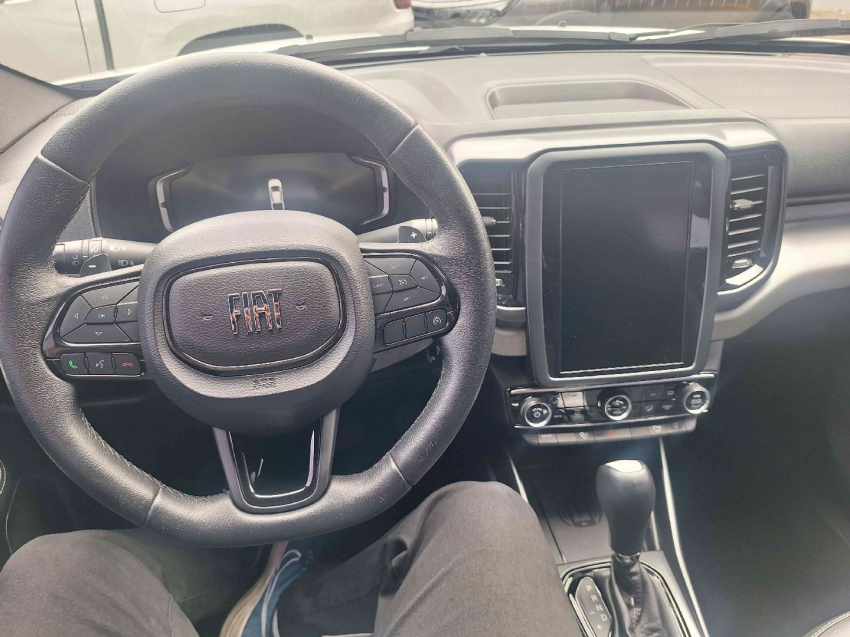 fiat toro 1.3 turbo 270 flex volcano at6 4p automatico 20239