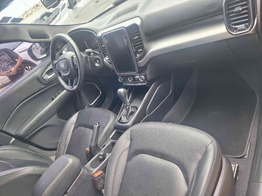 fiat toro 1.3 turbo 270 flex volcano at6 4p automatico 20237