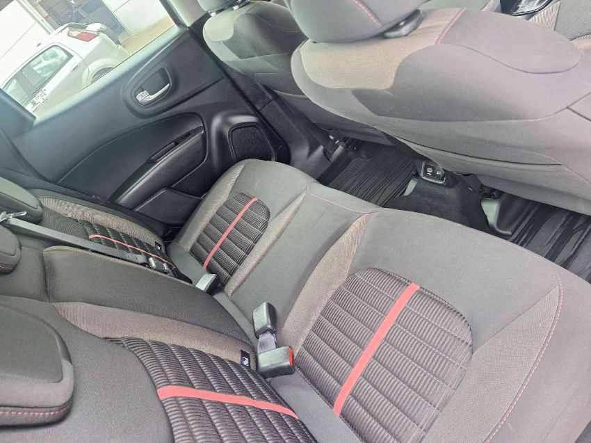 fiat toro 1.8 16v evo flex freedom at6 4p automatico 20216