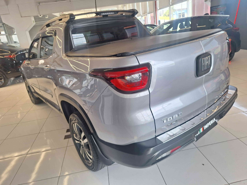 fiat toro 1.3 turbo 270 flex freedom at6 4p automatico 20223