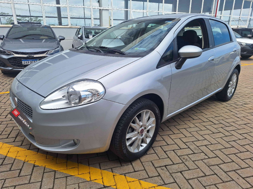 fiat punto 1.6 essence 16v flex 4p manual 20122