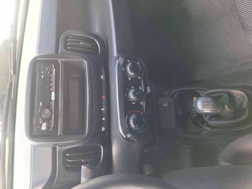 fiat mobi 1.0 evo flex like. manual 4p 202411