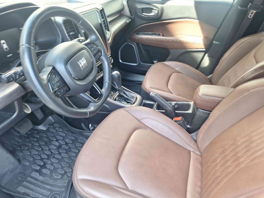 fiat toro 2.0 16v turbo diesel ranch 4wd at9 4p automatico 20238