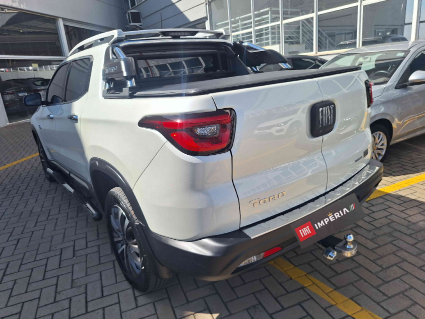 fiat toro 2.0 16v turbo diesel ranch 4wd at9 4p automatico 20233