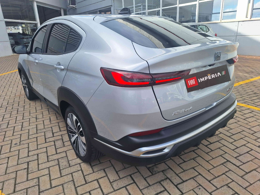 fiat fastback 1.0 turbo 200 flex audace cvt 4p automatico 20241