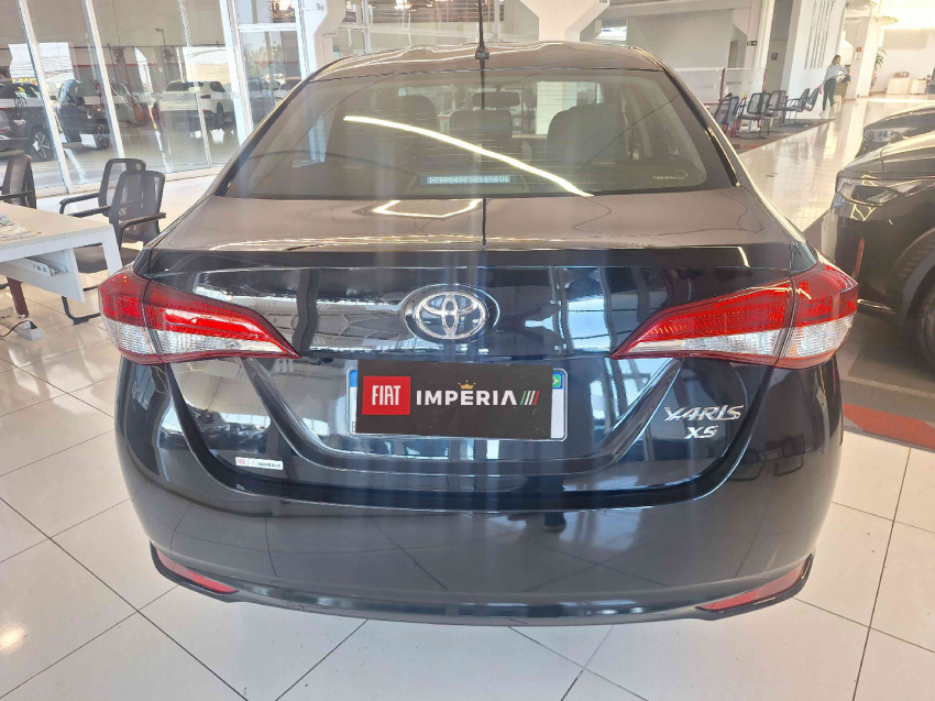 toyota yaris 1.5 16v flex sedan xs connect multidrive 4p automatico 20215