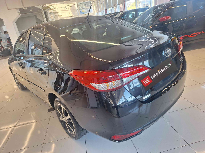 toyota yaris 1.5 16v flex sedan xs connect multidrive 4p automatico 20213
