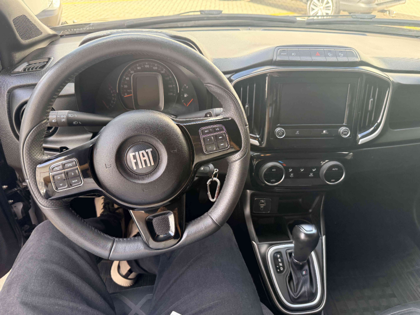 fiat strada 1.3 firefly flex volcano cd cvt 4p automatico 202313