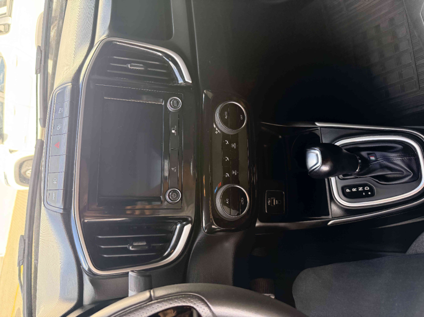 fiat strada 1.3 firefly flex volcano cd cvt 4p automatico 202310