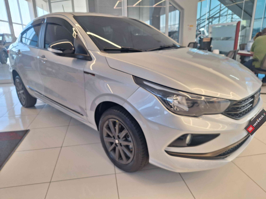 fiat cronos 1.3 flex drive s-design automatico 4p 2025