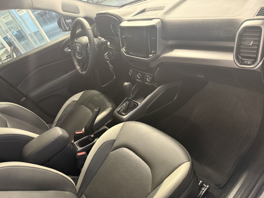 fiat toro 1.3 turbo 270 flex freedom at6 4p automatico 20236