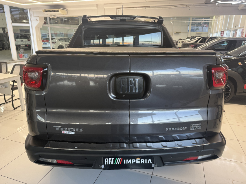 fiat toro 1.3 turbo 270 flex freedom at6 4p automatico 20235