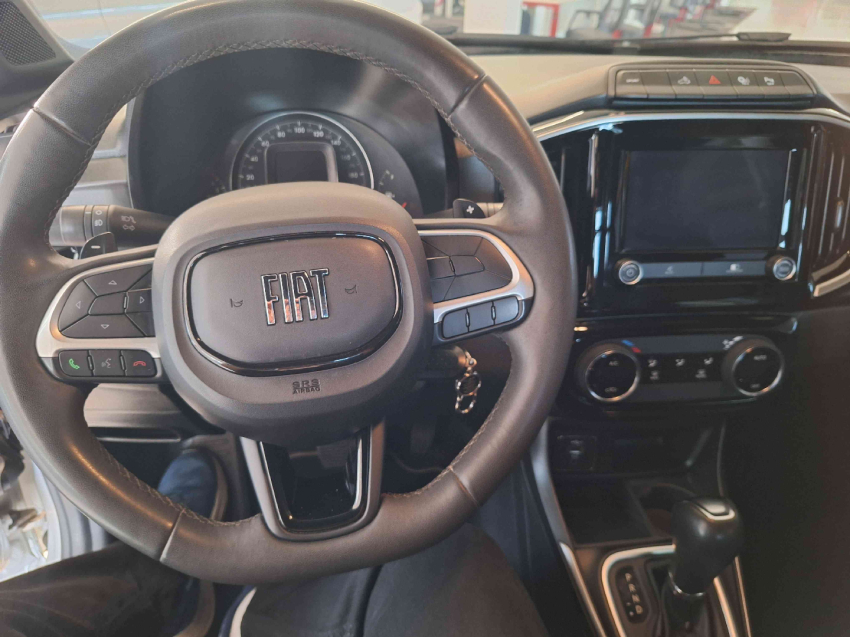 fiat strada 1.3 firefly flex volcano cd cvt 4p automatico 20249