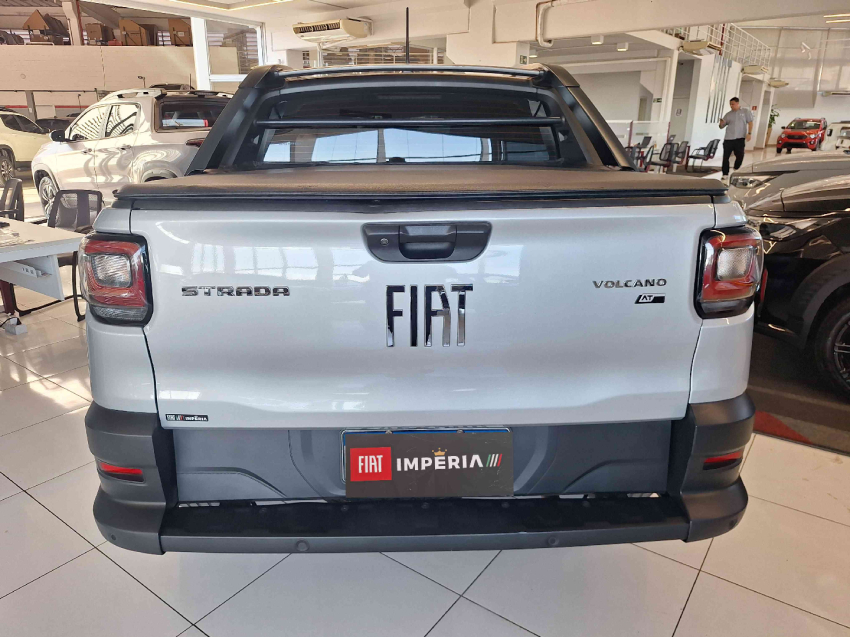 fiat strada 1.3 firefly flex volcano cd cvt 4p automatico 20245