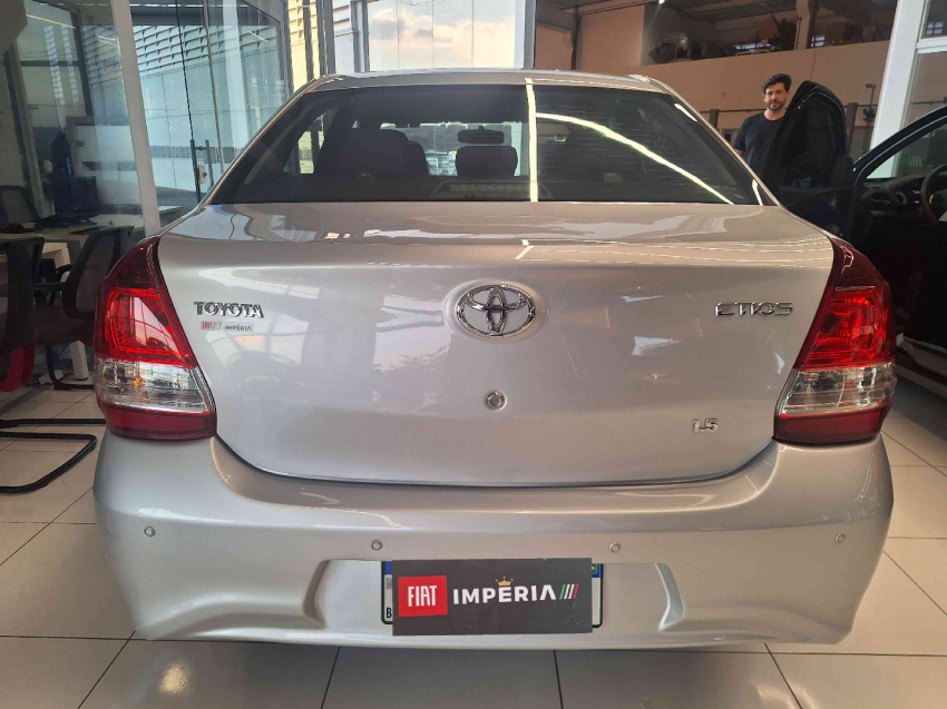 toyota etios 1.5 xls sedan 16v flex 4p automatico 20195
