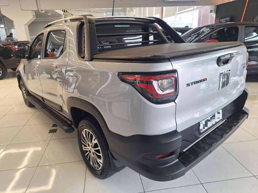 fiat strada 1.3 firefly flex ranch cd cvt 4p automatico 20233