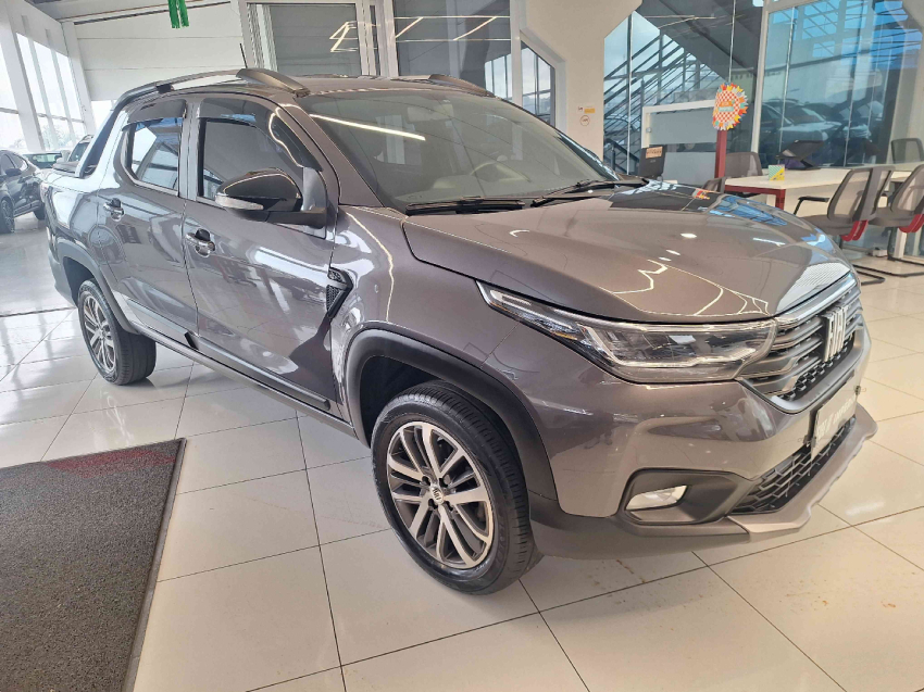 fiat strada 1.3 firefly flex volcano cd cvt 4p automatico 20240
