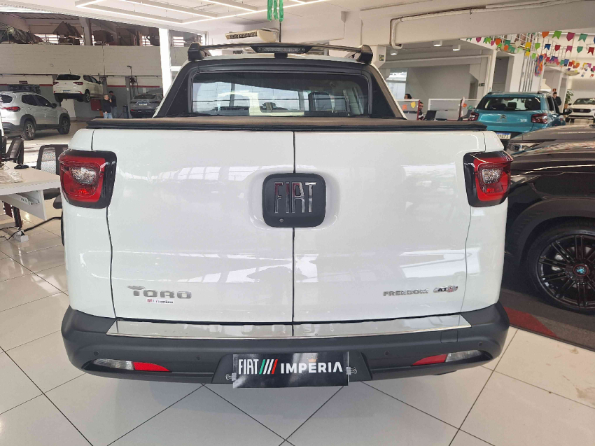 fiat toro 2.0 16v turbo diesel freedom 4wd at9 4p automatico 20215