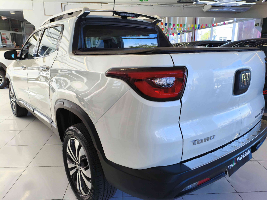 fiat toro 1.3 turbo 270 flex volcano at6 4p manual 20243