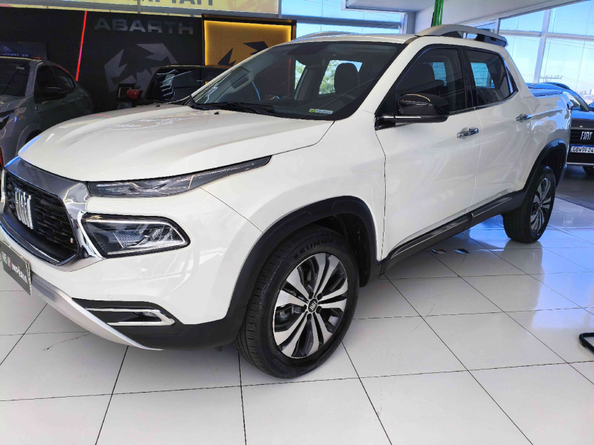 fiat toro 1.3 turbo 270 flex volcano at6 4p manual 20242