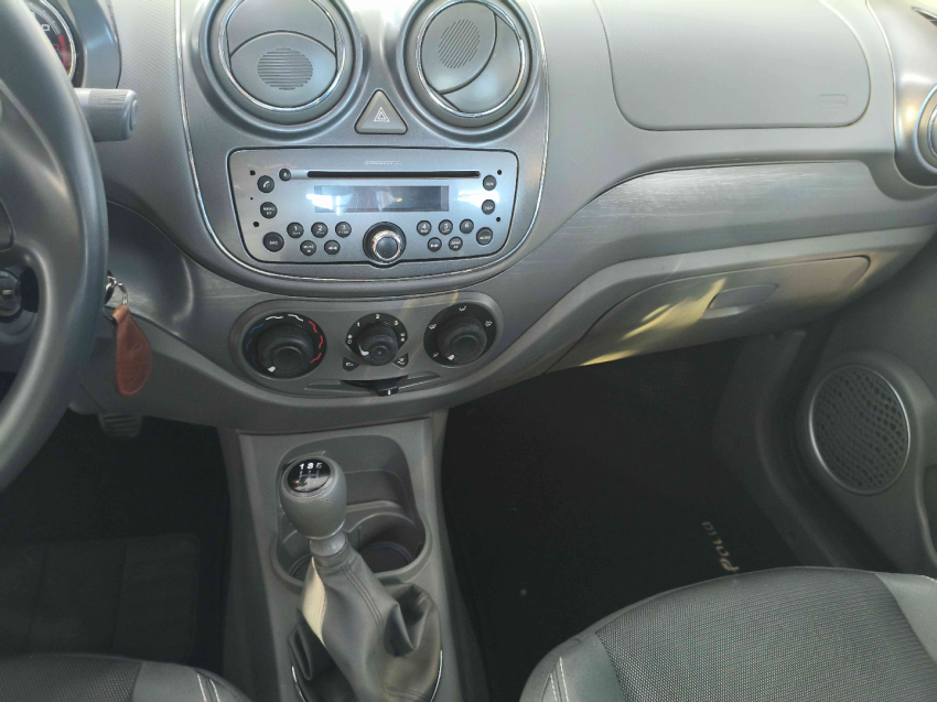 fiat palio 1.6 mpi essence 16v flex 4p manual 20138