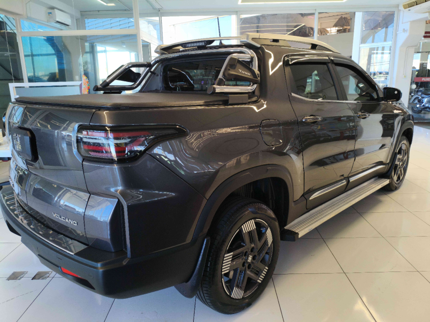 fiat toro 1.3 turbo 270 flex volcano at6 4p manual 20262