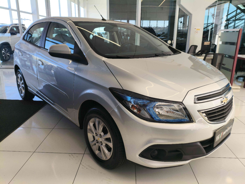 chevrolet onix 1.4 mpfi lt 8v flex 4p manual 2015