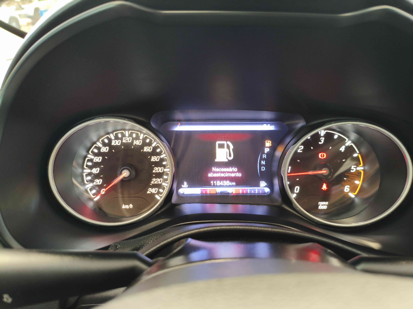 fiat toro 2.0 16v turbo diesel volcano 4wd at9 4p automatico 201710
