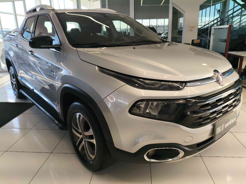 fiat toro 2.0 16v turbo diesel volcano 4wd at9 4p automatico 20170