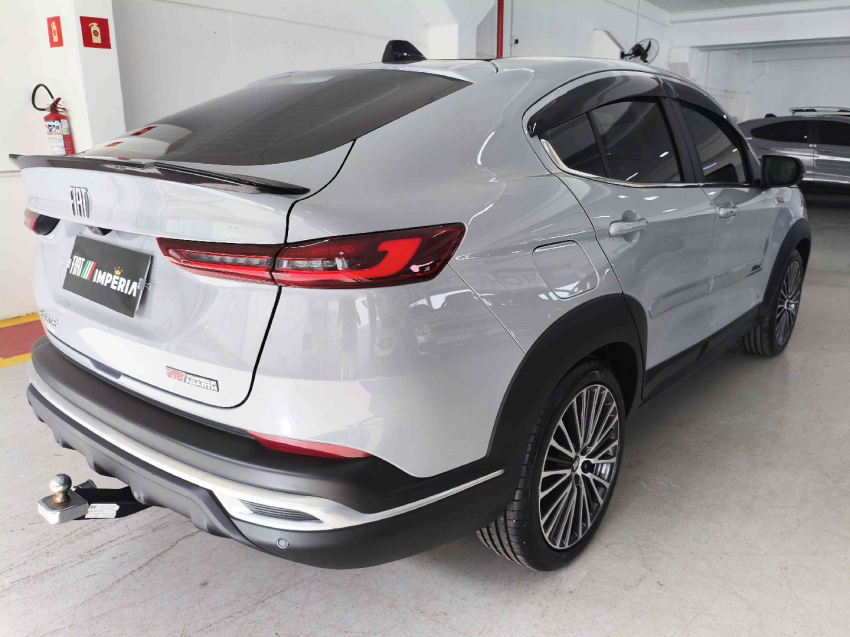 fiat fastback 1.3 turbo 270 flex limited edition at6 4p automatico 20251