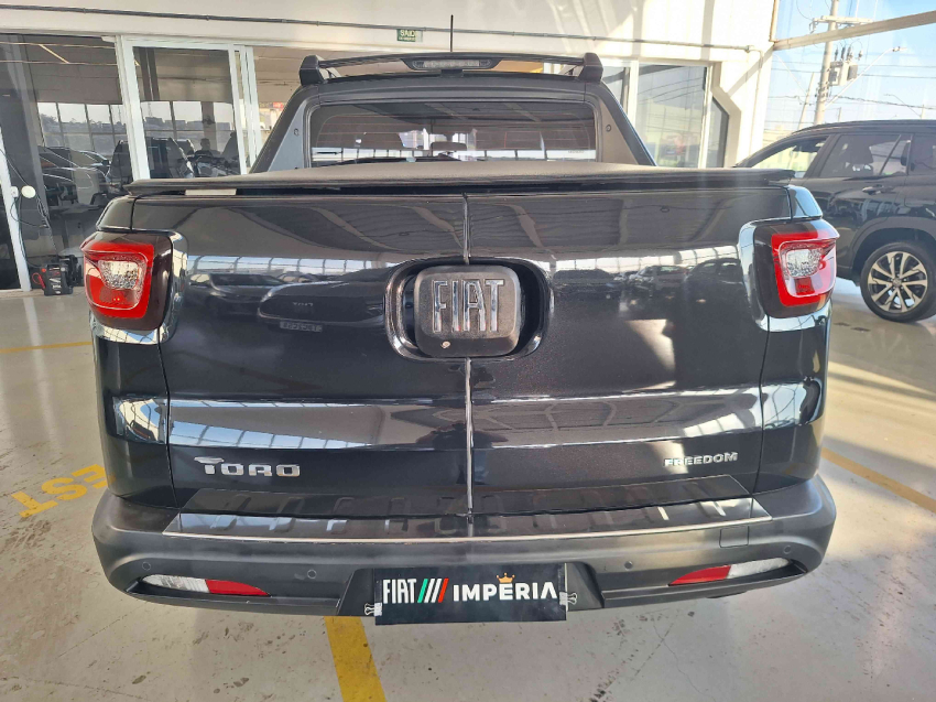 fiat toro 1.8 16v evo flex freedom at6 4p automatico 20215