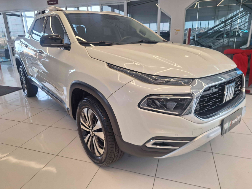 fiat toro 1.3 turbo 270 flex volcano at6 4p automatico 20230