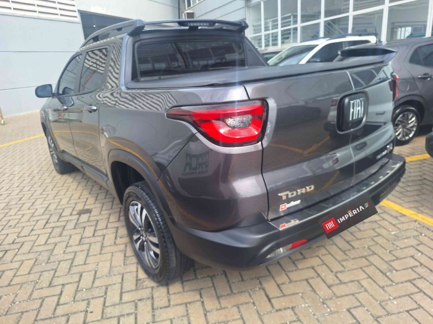 fiat toro 1.3 turbo 270 flex freedom at6 4p automatico 20253