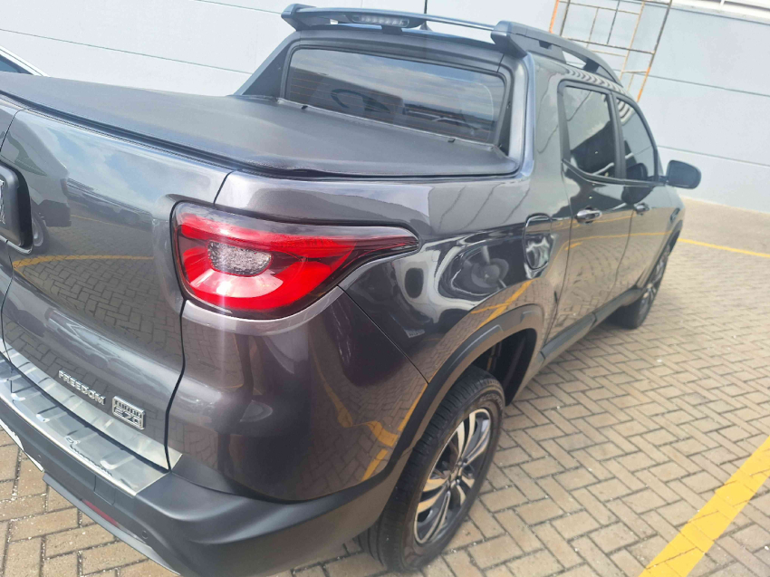 fiat toro 1.3 turbo 270 flex freedom at6 4p automatico 20251