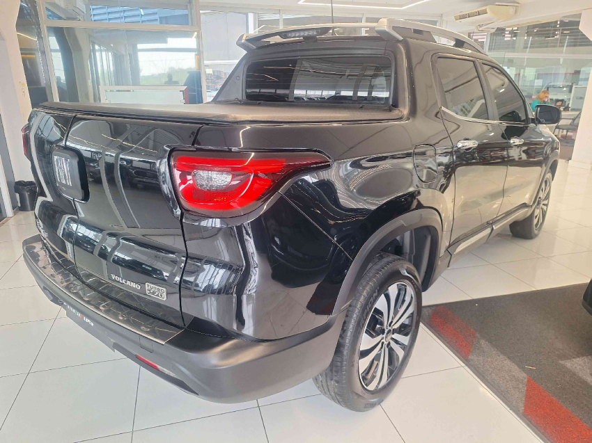 fiat toro 1.3 turbo 270 flex volcano at6 4p automatico 20251